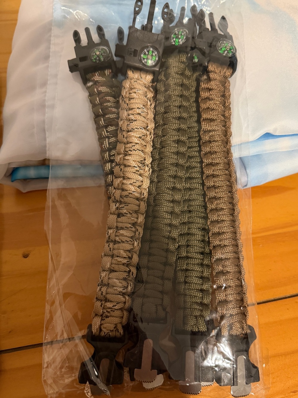 Set of 6 - Paracord Survival Bracelet with Compass
